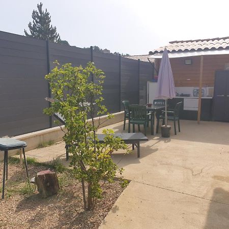 La Maison Du Bonheur Gréoux-les-Bains Buitenkant foto